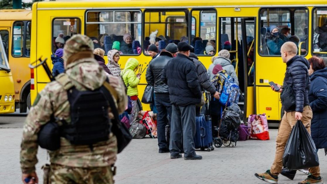 Як уникнути поширення інфекційних хвороб у місцях перебування переселенців і біженців Як уникнути поширення інфекційних хвороб у місцях перебування переселенців і біженців